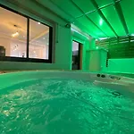Loft Romantique Spa Daire *